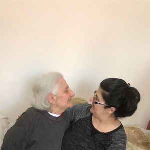 Meet your Posher, Pauline